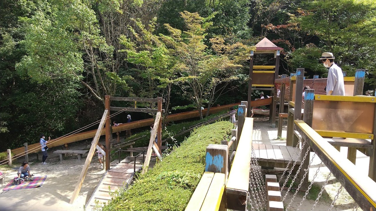 🌳 이코마 산기슭 공원(이코마산로쿠코엔)